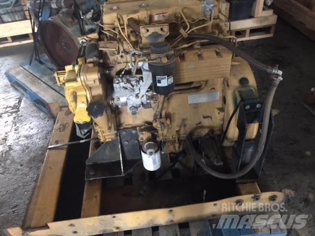 CAT 3054 Двигуни