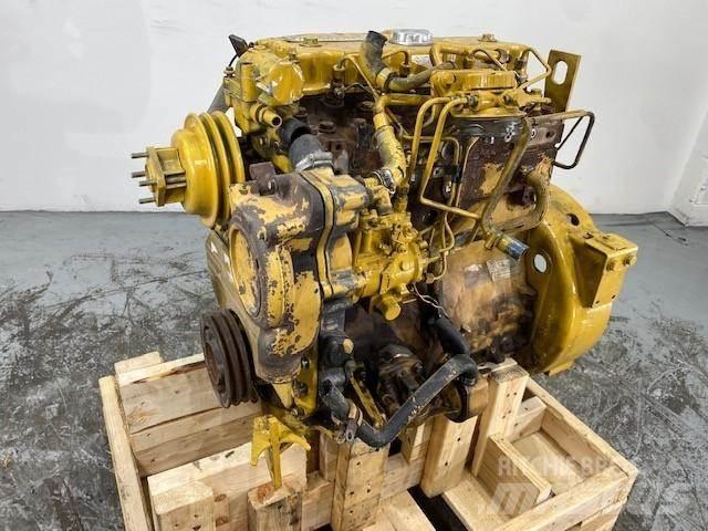 CAT 3054 Двигуни