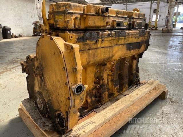 CAT 3176C Двигуни