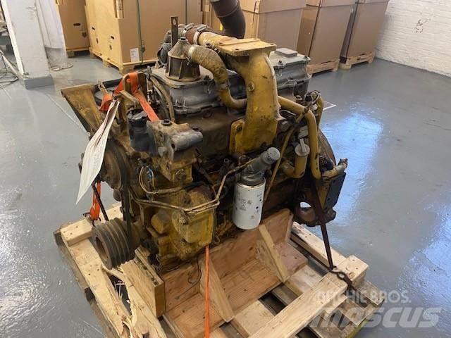 CAT 3204T Двигуни