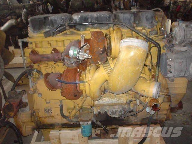 CAT C-15 Двигуни