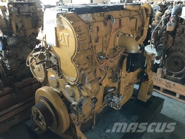 CAT C-18 Двигуни