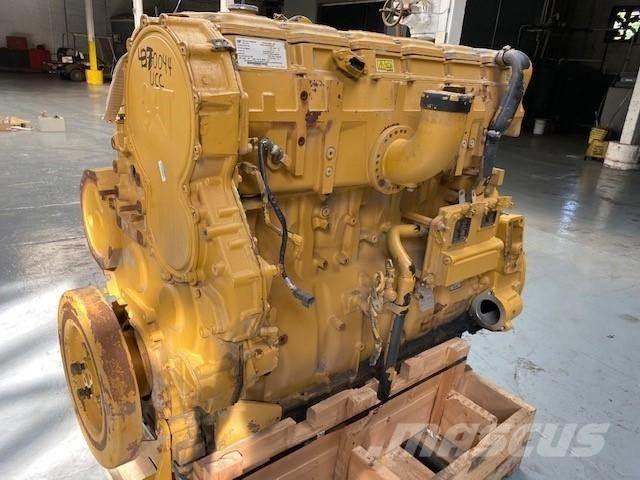 CAT C-18 Двигуни