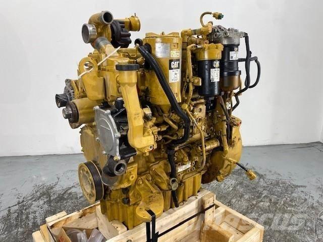 CAT C4.4 Двигуни