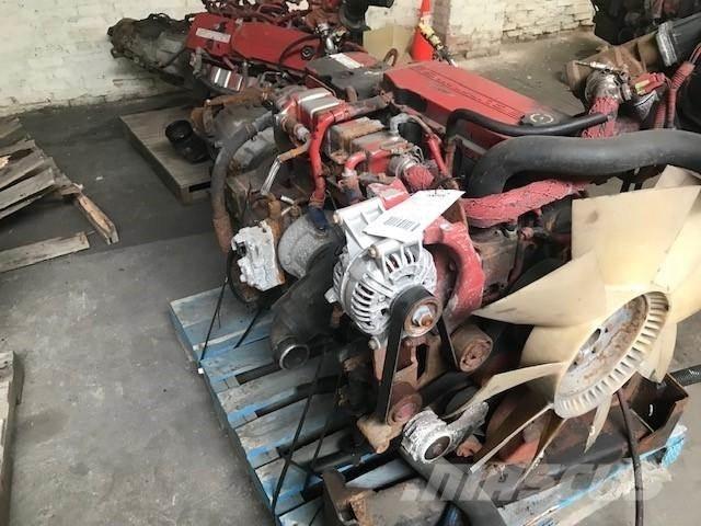 Cummins ISB6.7 Двигуни