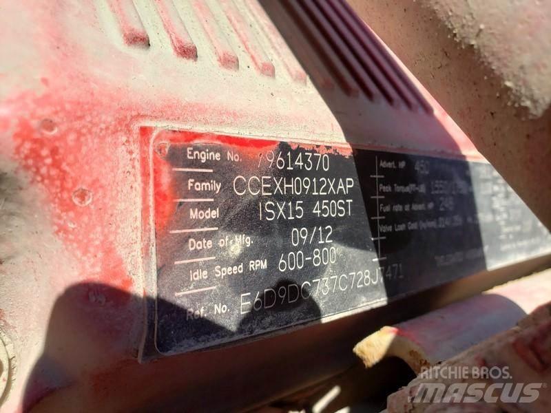 Cummins ISX15 Двигуни