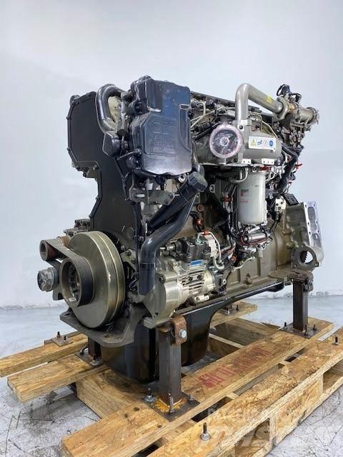 Cummins QSX15 Двигуни