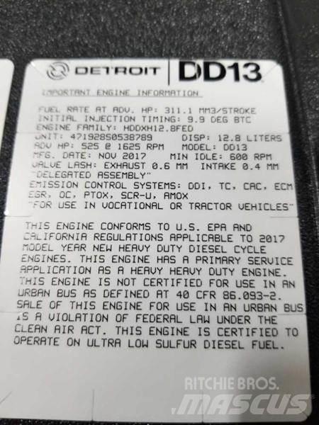 Detroit DD13 Двигуни