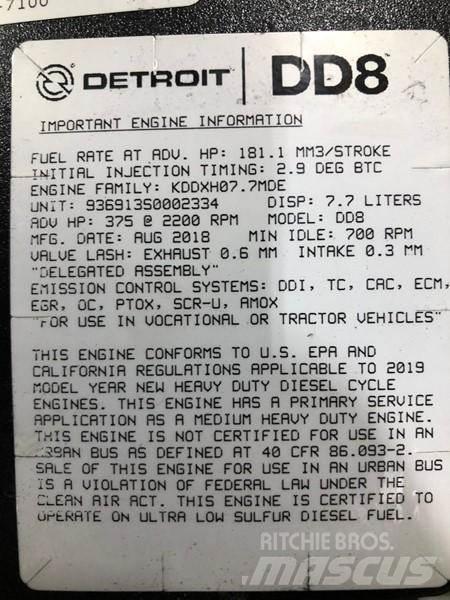 Detroit DD8 Двигуни