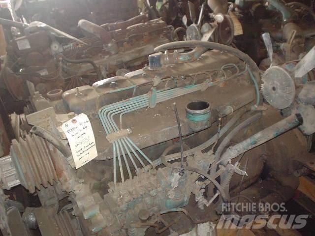 International DT 466C Двигуни