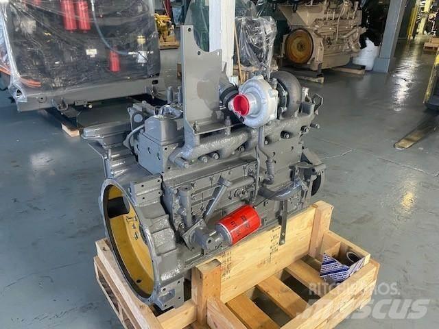 Komatsu S6D95 Двигуни