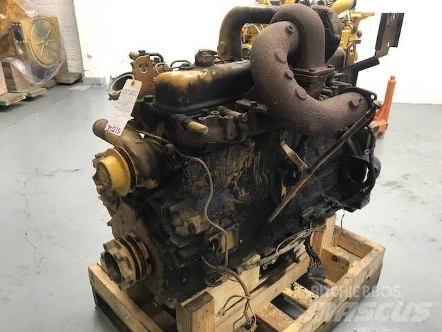 Komatsu SA6D105-1 Двигуни