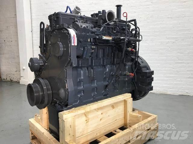 Komatsu SAA6D114E-3 Двигуни