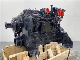 Komatsu SAA6D114E-3 Двигуни