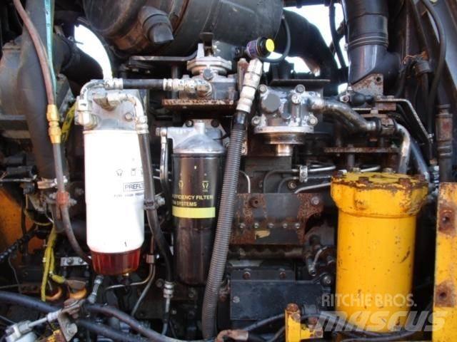 Komatsu SAA6D125E-5 Двигуни