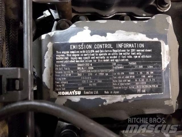 Komatsu SAA6D125E-6 Двигуни