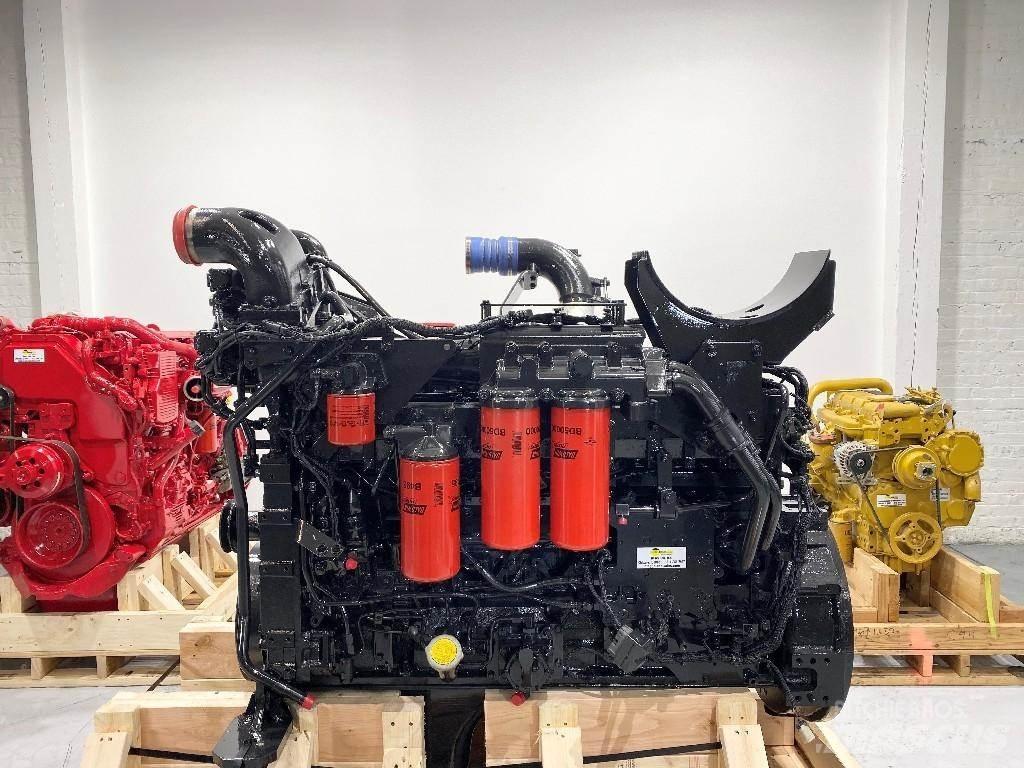 Komatsu SAA6D140E-3 Двигуни
