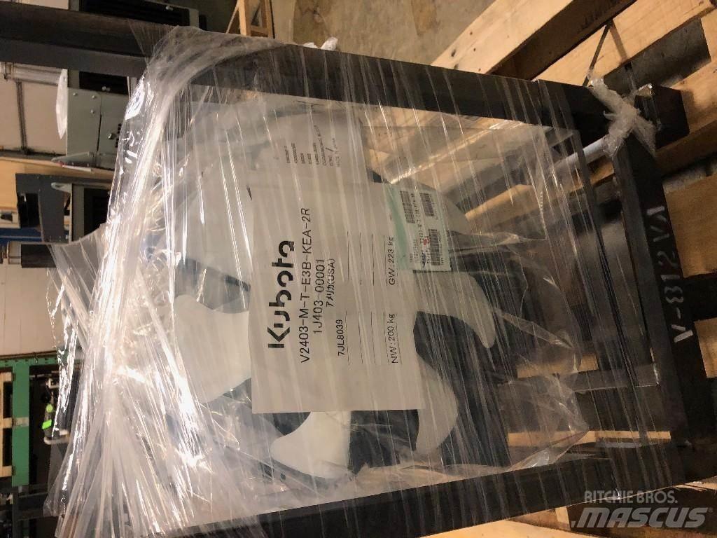 Kubota V2403 Двигуни