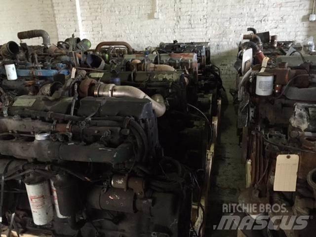 Mack E7 Двигуни
