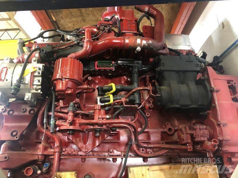Mack MP7 Двигуни