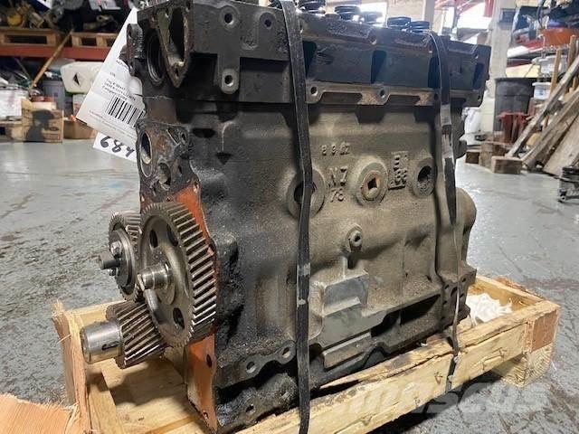 Yanmar 4TNE88 Двигуни