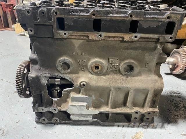 Yanmar 4TNE88 Двигуни