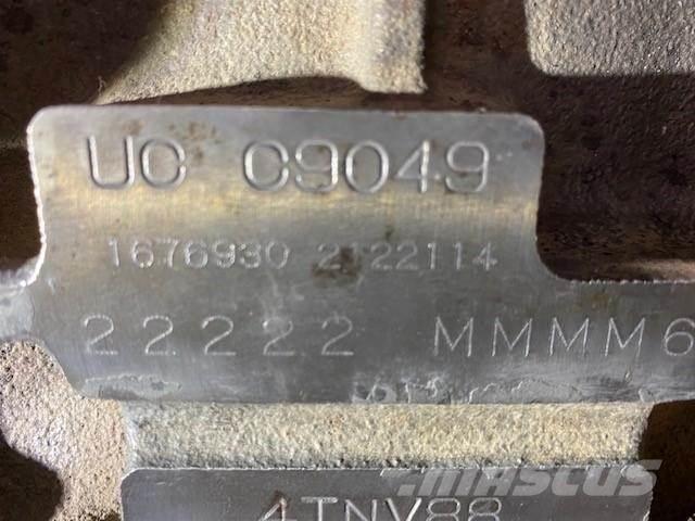 Yanmar 4TNV88-BDSA Двигуни