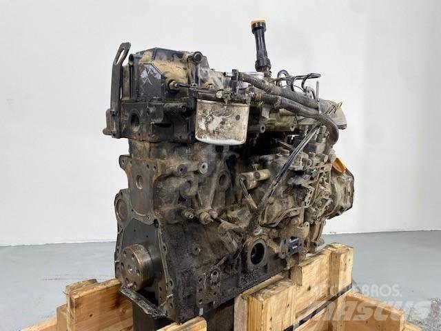 Yanmar 4TNV98 Двигуни