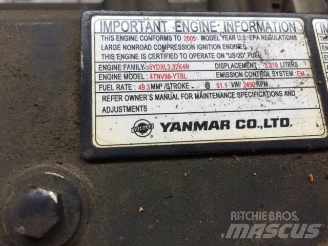 Yanmar 4TNV98 Двигуни
