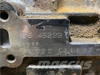 Yanmar 4TNV98-YTBL Двигуни