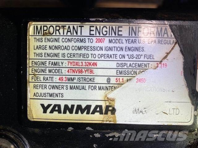 Yanmar 4TNV98-YTBL Двигуни