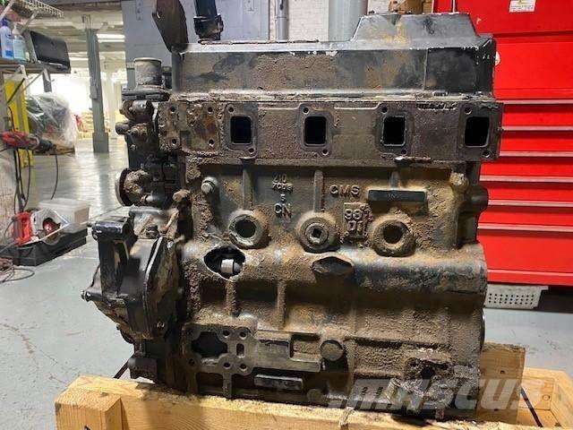 Yanmar 4TNV98-YTBL Двигуни