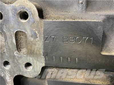 Yanmar 4TNV98T-ZXWTB Двигуни