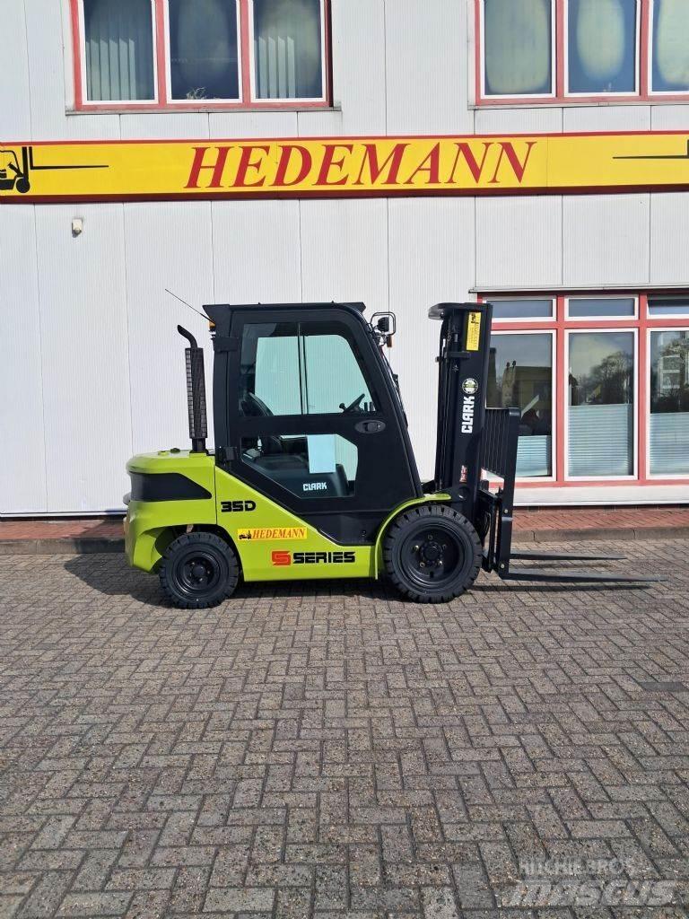 Clark S35D Дизельні навантажувачі