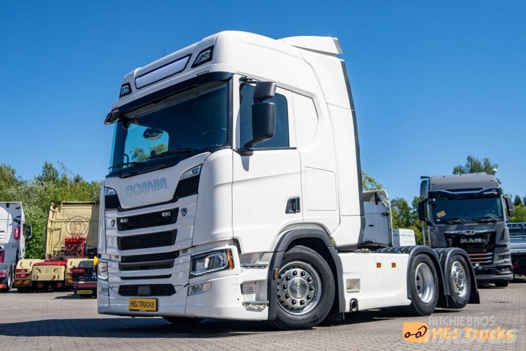 Scania R450 A6x2NB Тягачі