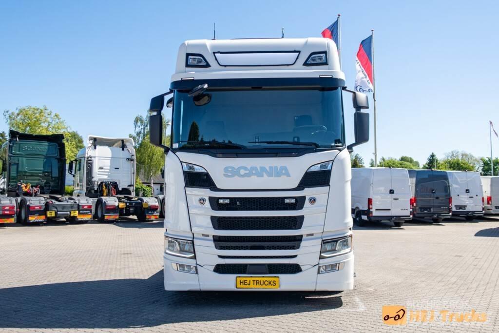Scania R450 A6x2NB Тягачі