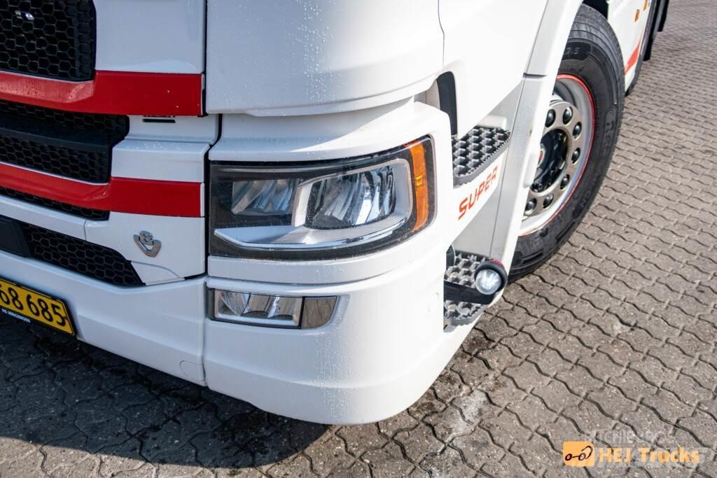 Scania R660 A6x2NB Тягачі