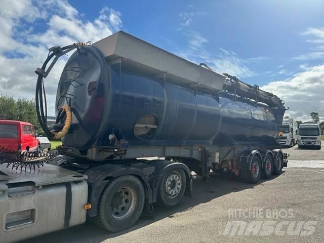 HFR Gylle trailer Напівпричепи-автоцистерни