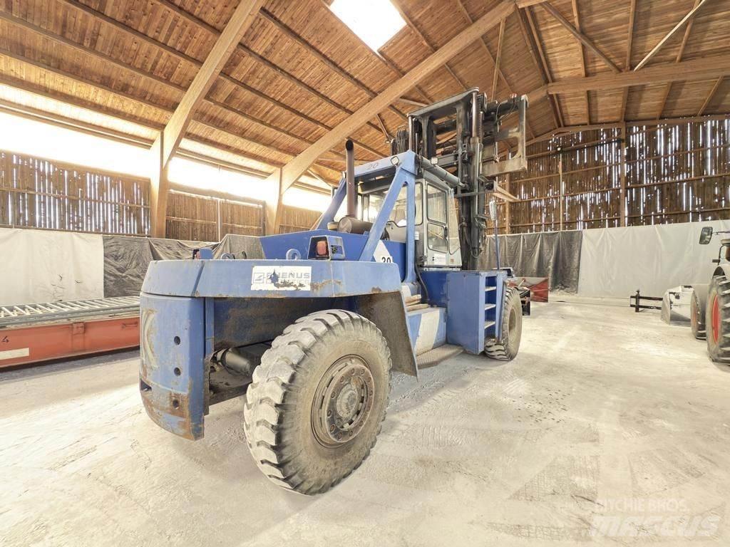 Kalmar DCD28-1200LB Дизельні навантажувачі