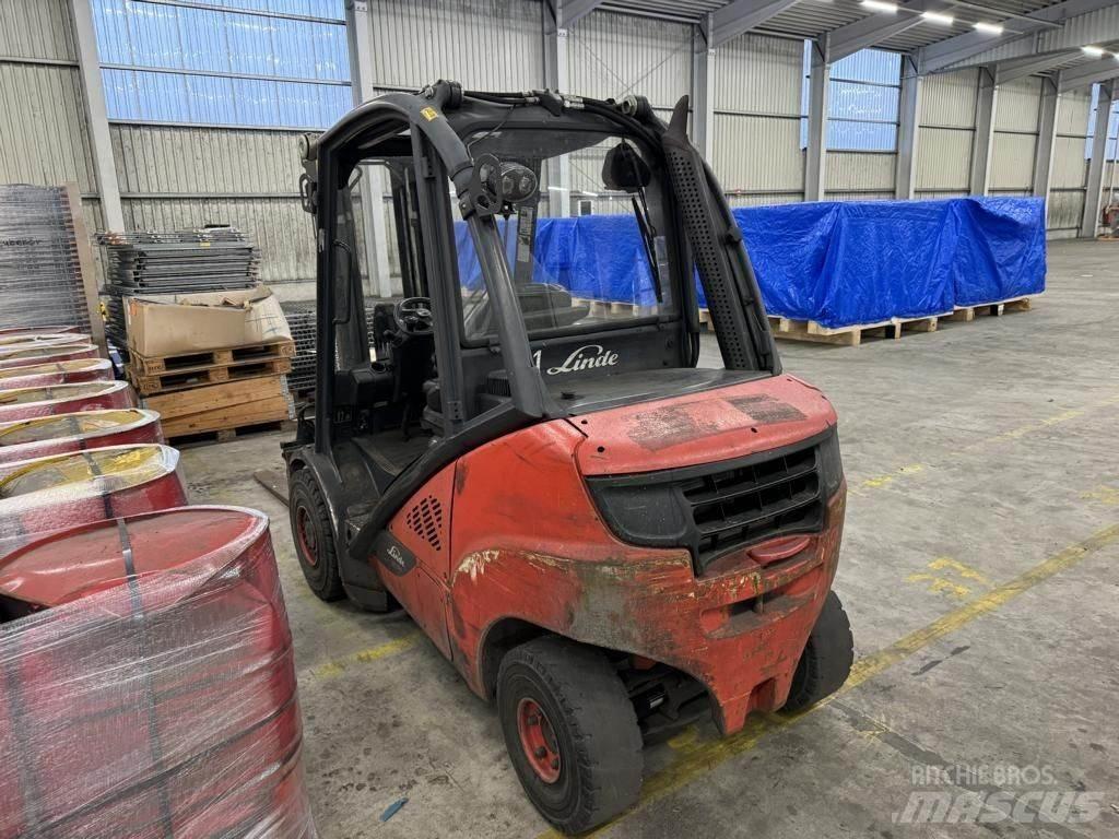 Linde H30D-02 Дизельні навантажувачі
