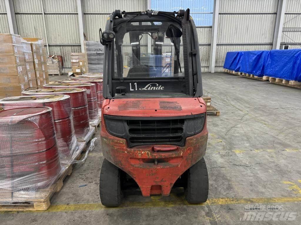 Linde H30D-02 Дизельні навантажувачі