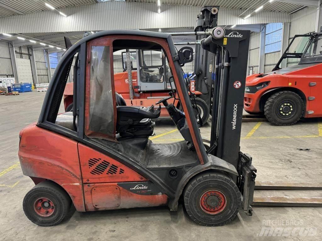 Linde H30D-02 Дизельні навантажувачі