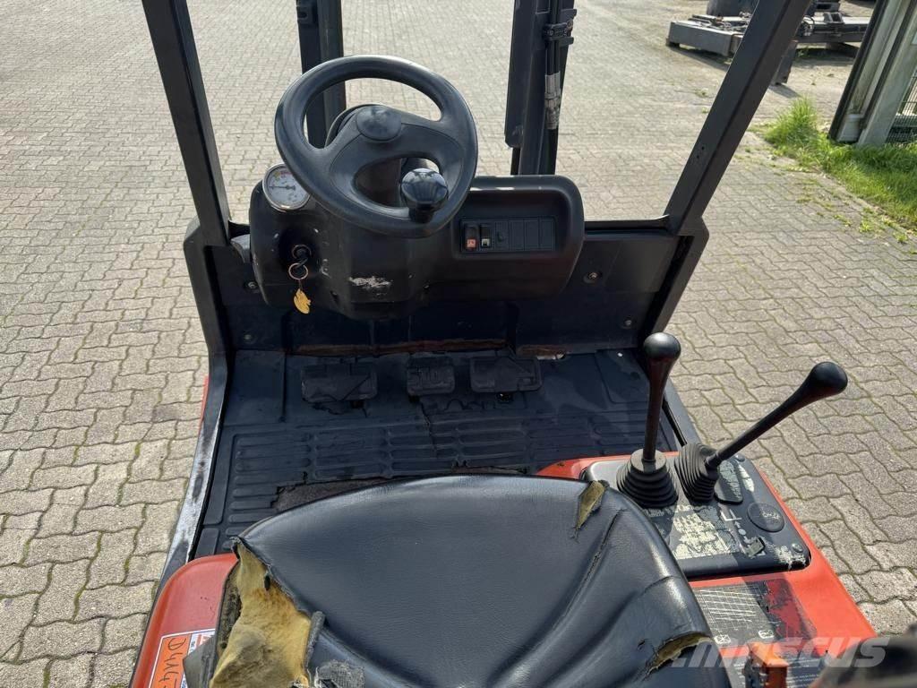 Linde H30D-03 Дизельні навантажувачі