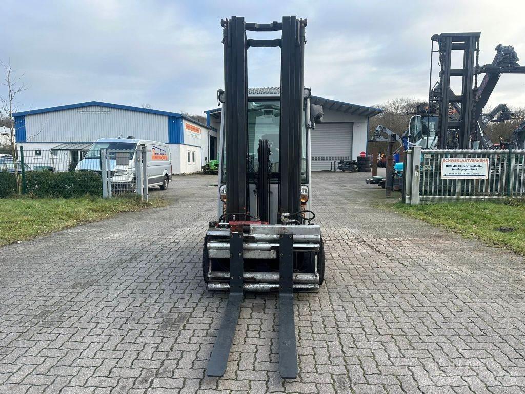 Still RX60-30 Електронавантажувачі