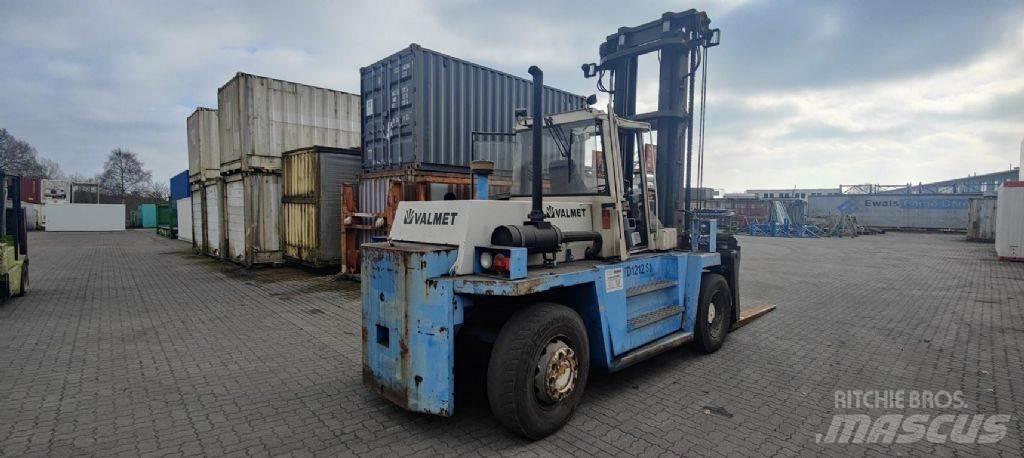Valmet TD1212S Дизельні навантажувачі