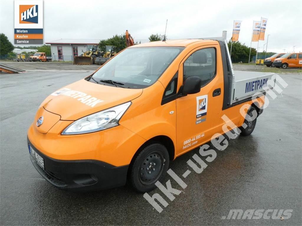 Nissan e-NV200 Панельні фургони