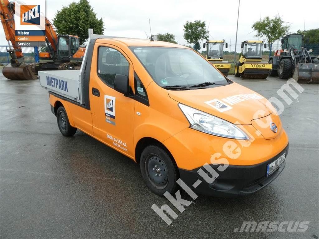 Nissan e-NV200 Панельні фургони