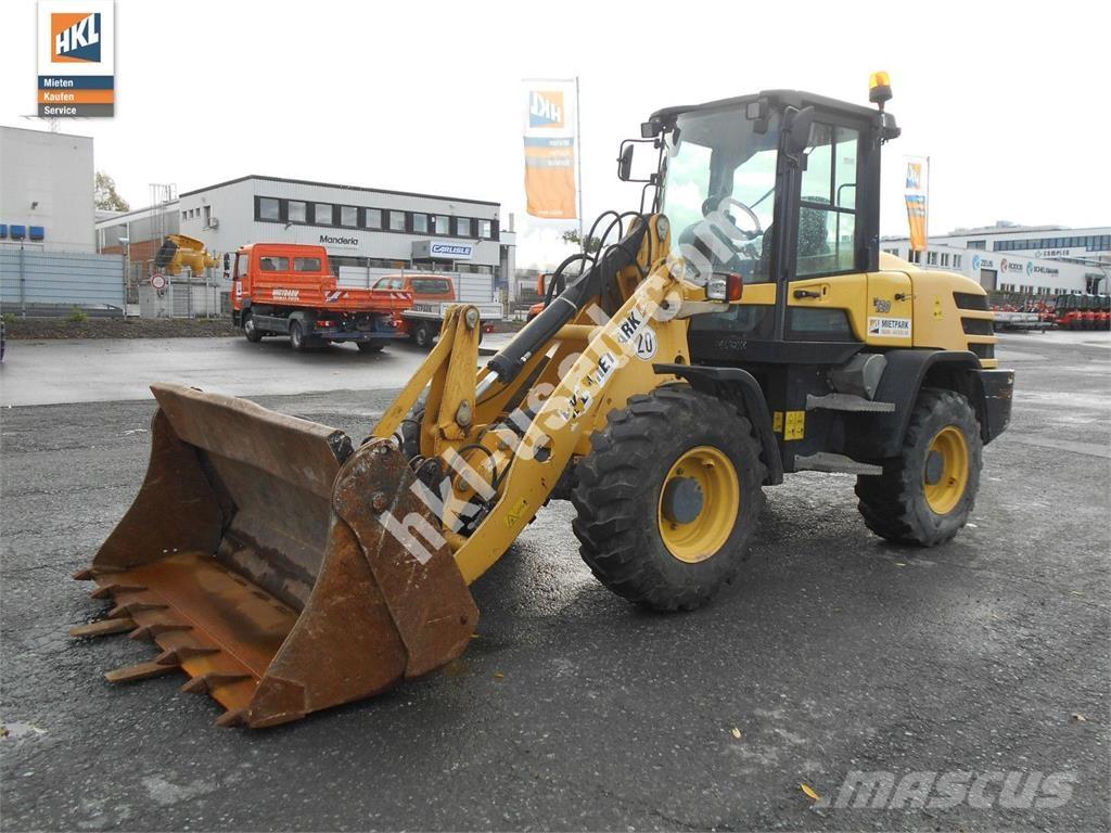 Yanmar V 120 Фронтальні навантажувачі