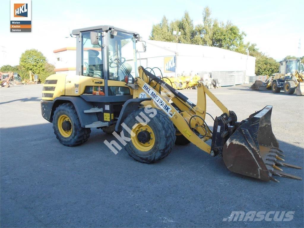Yanmar V 80 Фронтальні навантажувачі