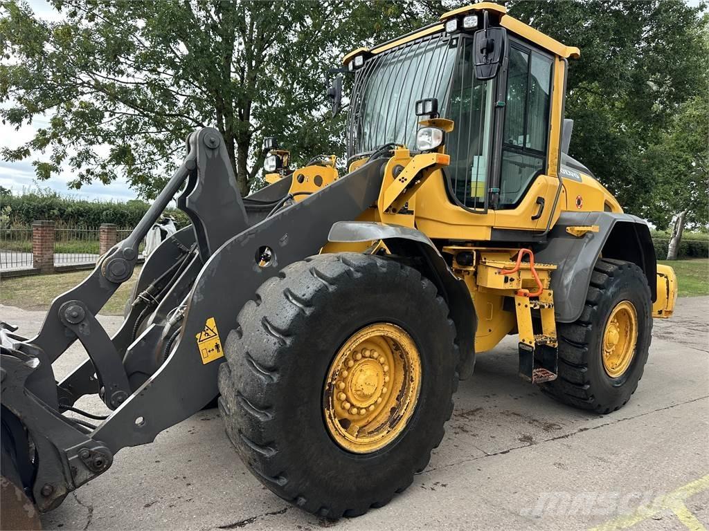 Volvo BM L70H Фронтальні навантажувачі та екскаватори